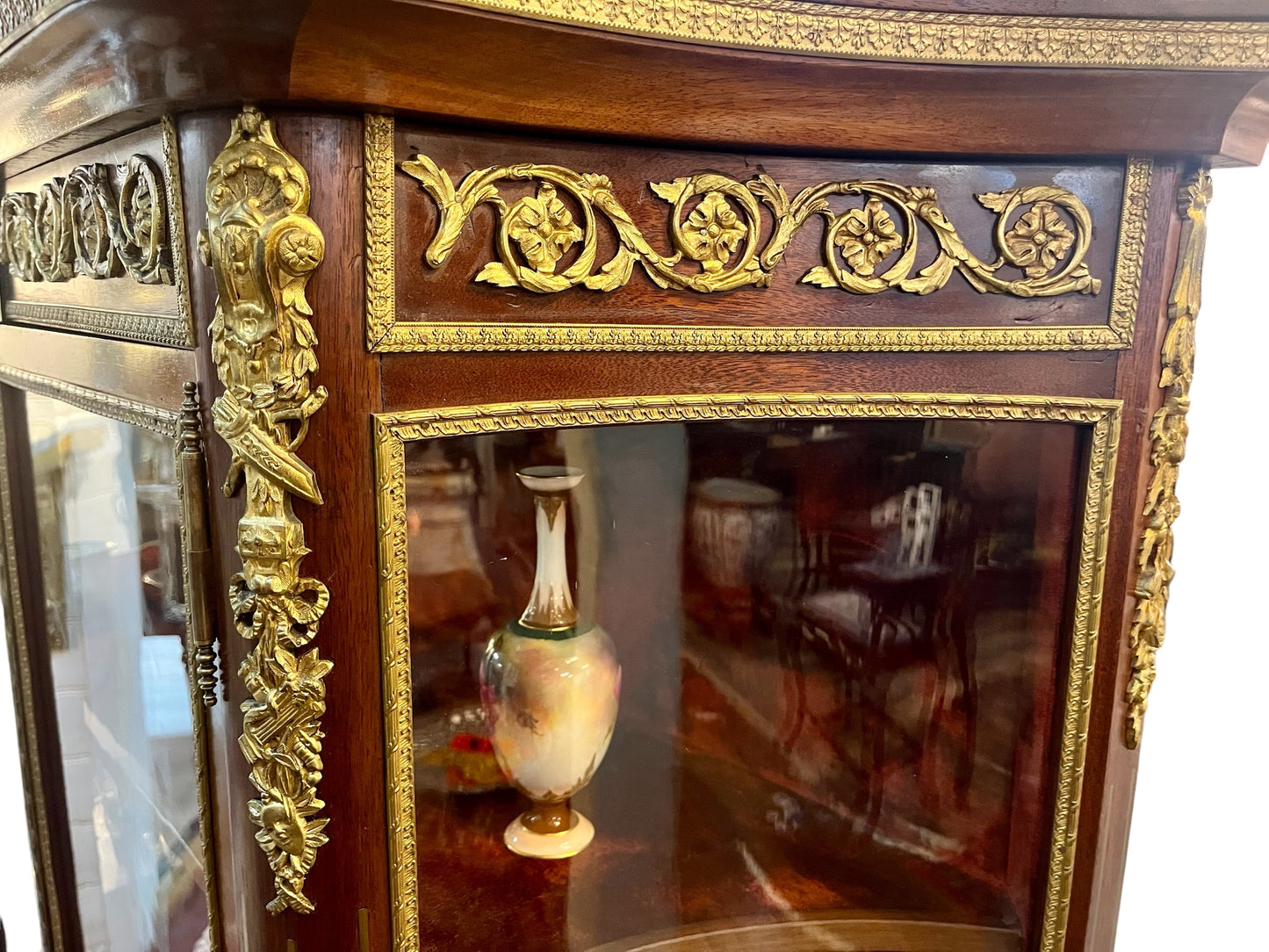 Antique French 19th century rosewood Louis 15th style two  door vitrine