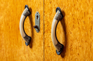 Vintage c1940 Russian birch fitted art deco veneered Macassar bar cabinet